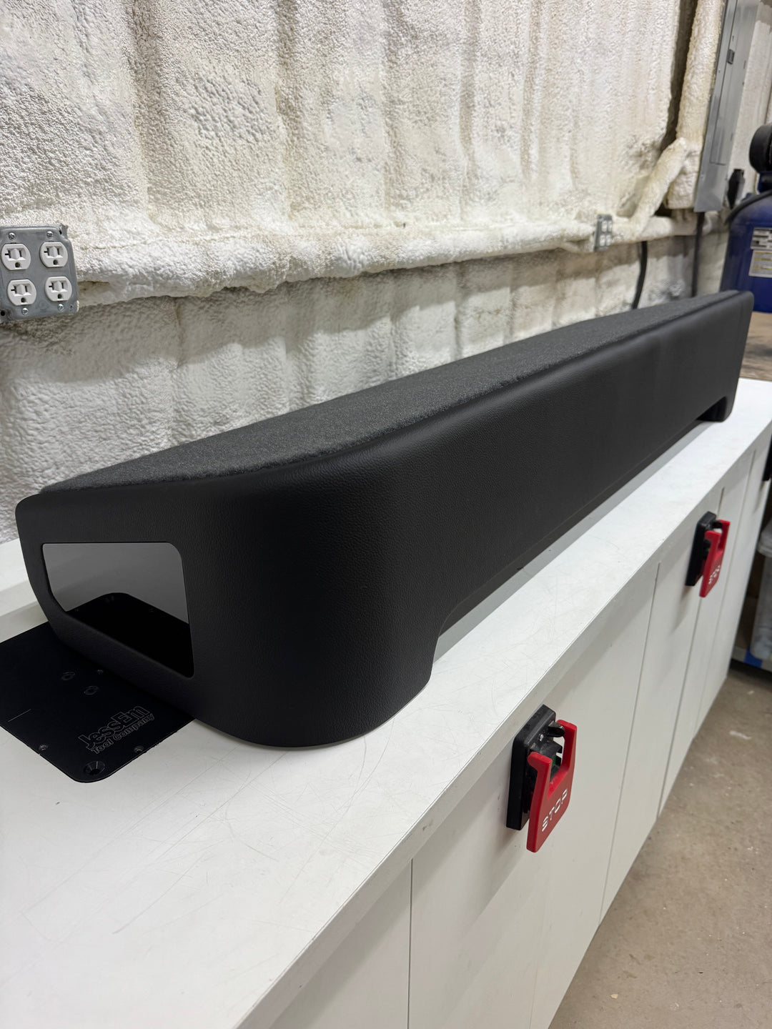 Stage 1 Sealed Subwoofer Enclosure Loaded with 3 Wāvtech Thin Pro 10's For Ford