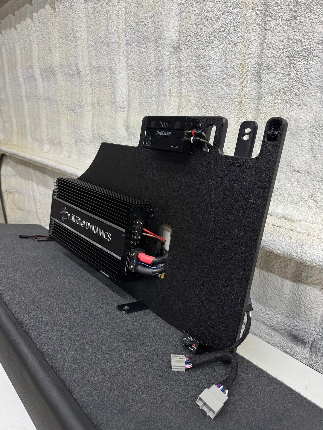 Stage 1 Stealth - 3 Wāvtech Thin Pro 10's Plug & Play Subwoofer Package For Ford