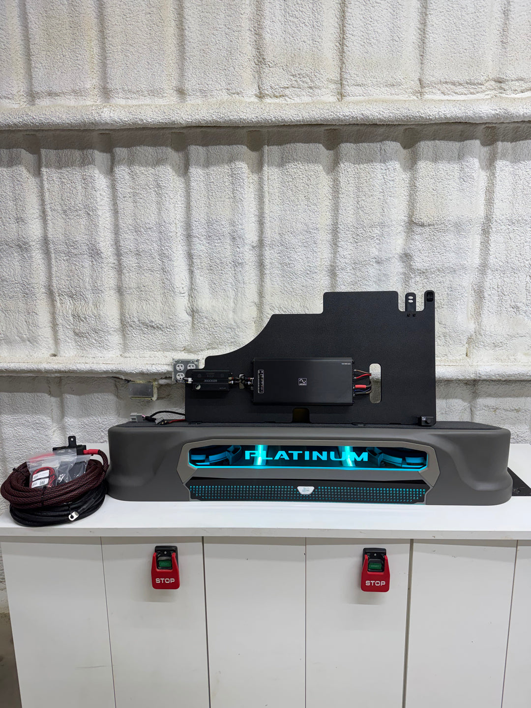 Signature >>> Wāvtech Dual‑12 inch Plug & Play System