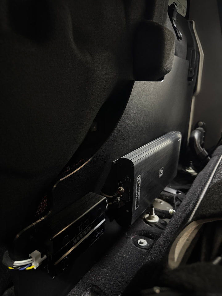 Signature >>> Wāvtech Dual‑12 inch Plug & Play System