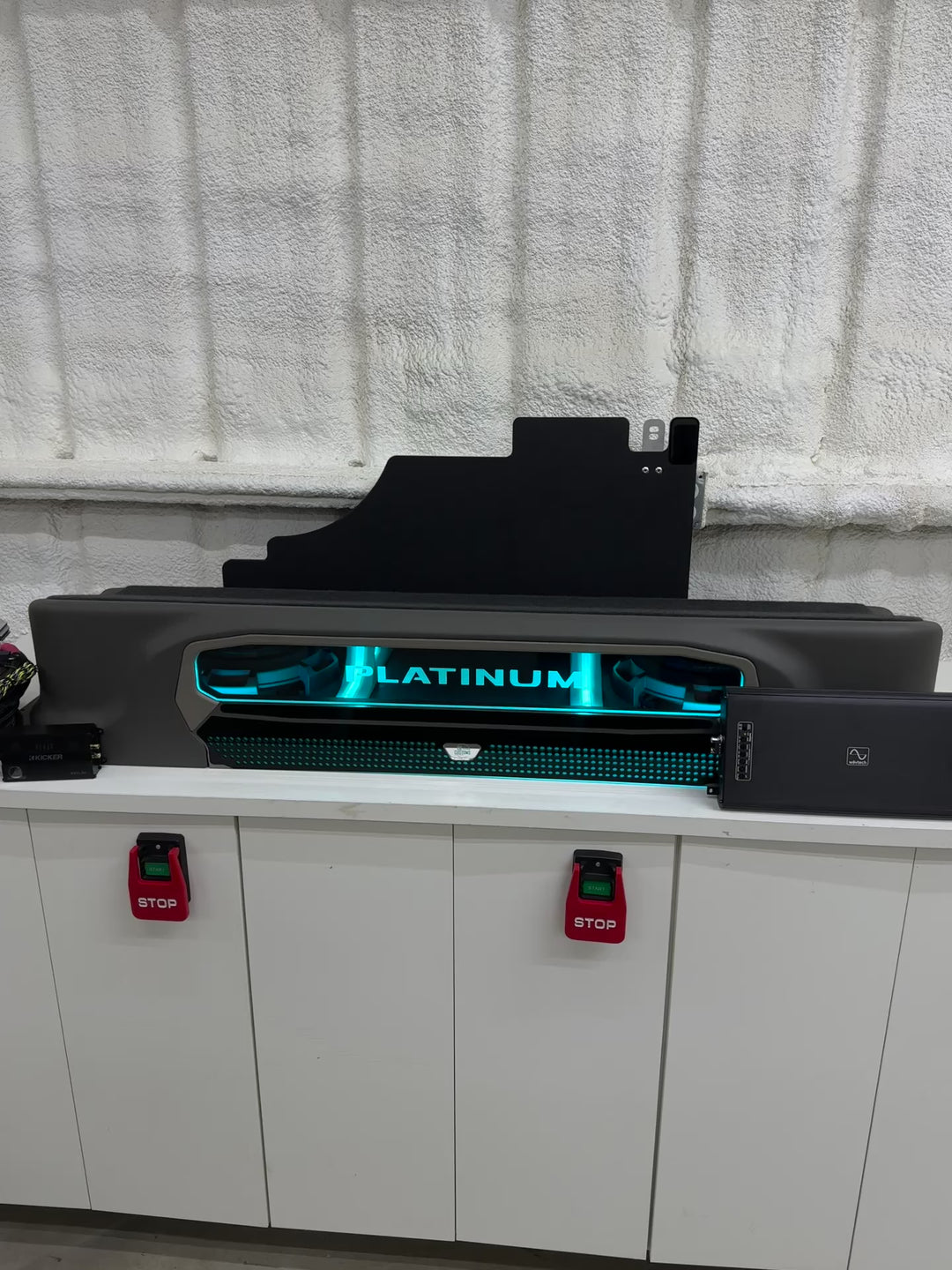 Signature >>> Wāvtech Dual‑12 inch Plug & Play System